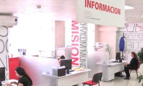 Rriten kerkesat per punesim: Mbi 66 mije persona serish ne Zyrat e Punes